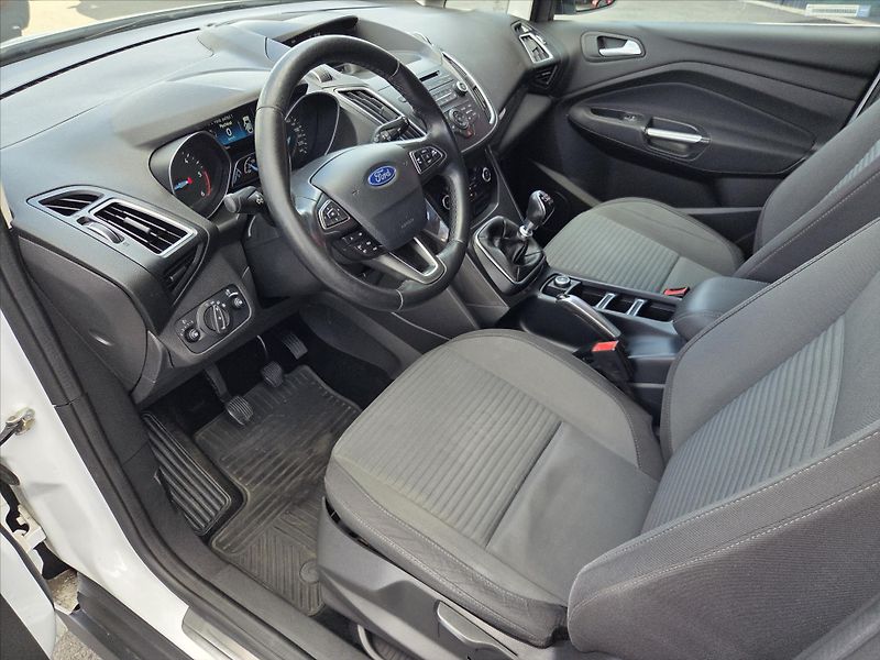 Ford C-MAX 1,5 TDCi 88kW Titanium ČR  Tit - fotka 9 z 25