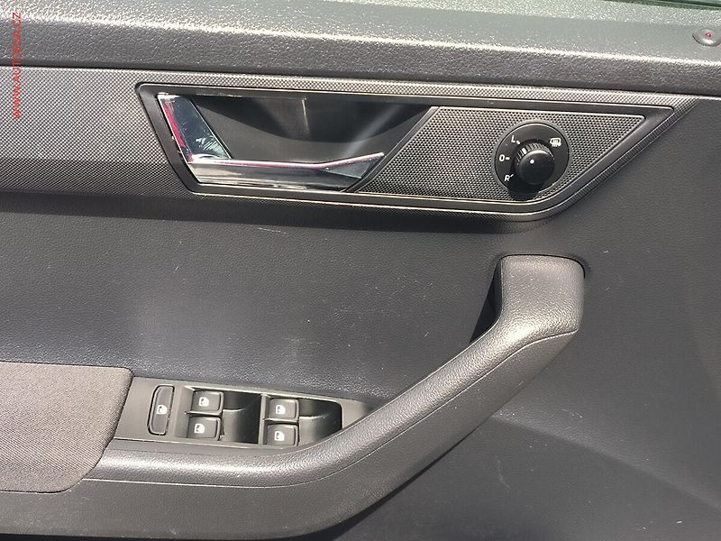Škoda Fabia (2016) 1.2 TSi, 2.maj,ČR - fotka 18 z 21