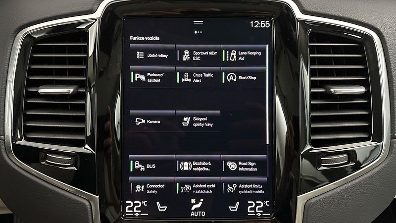 Volvo XC90 2.0 B5 AUT AWD Inscription - fotka 28 z 33