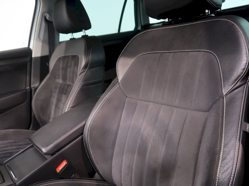Škoda Superb (2022) STYLE 2.0TSI 140KW - fotka 15 z 39