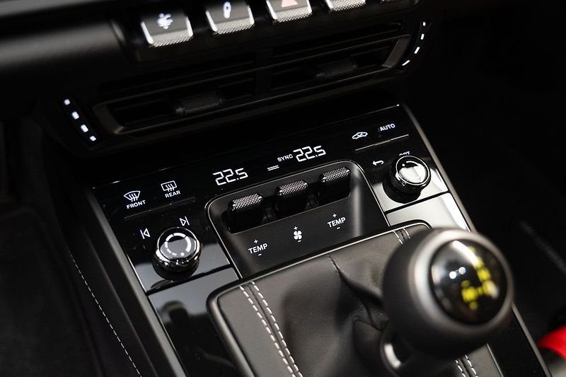Porsche 911 GT3 Touring /LIFT/PCCB/LED - fotka 15 z 20