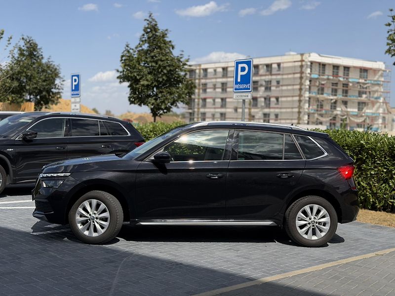 Škoda Kamiq (2022) 1.5 tsi 110 kw/Style/DPH - fotka 2 z 23
