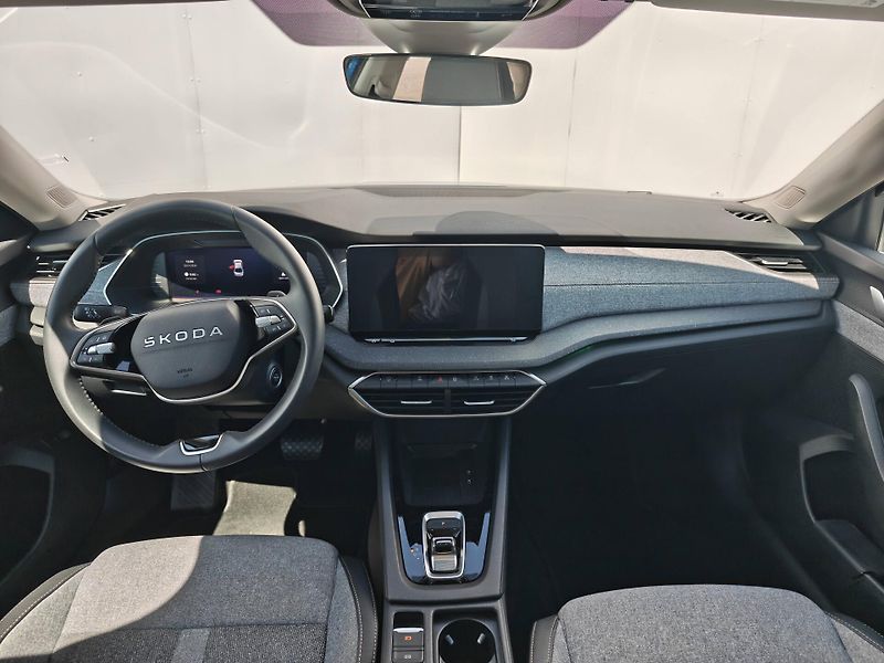 Škoda Octavia Top Selection 7DSG m-HEV 1,5TS - fotka 10 z 25
