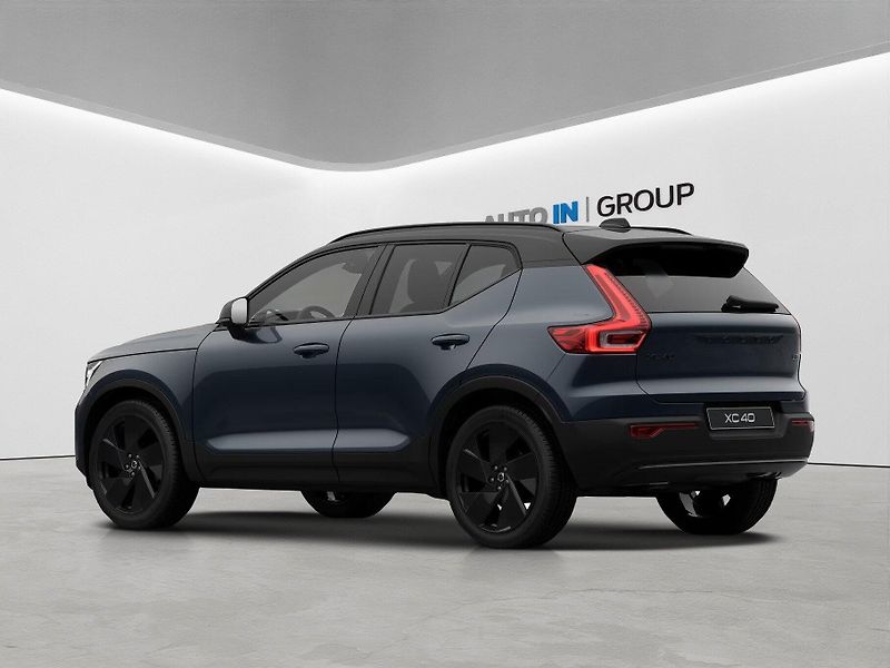 Volvo XC40 (2026) Black Edition,360°kam, ACC, BL - fotka 4 z 13