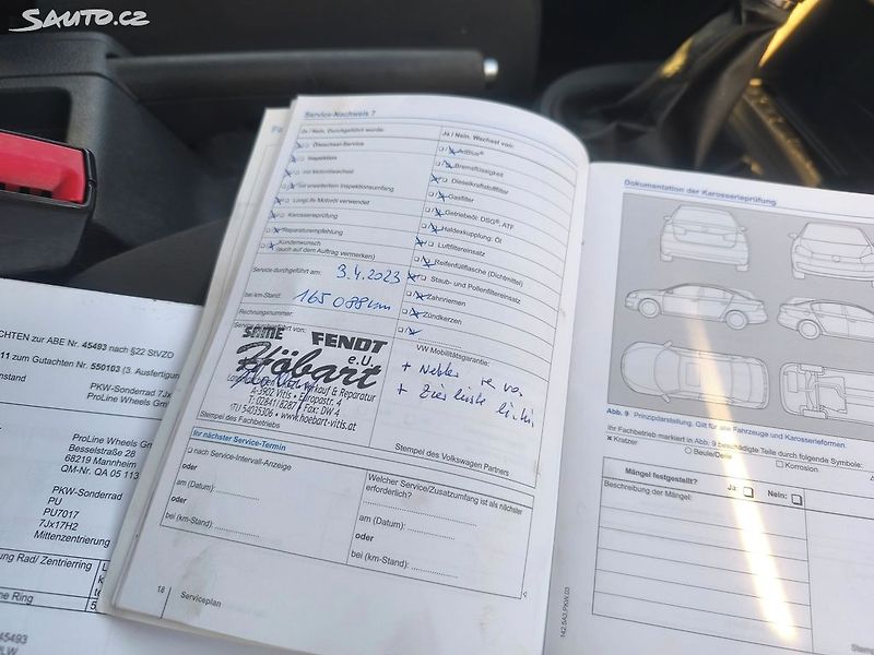 Volkswagen Touran TDI,PĚKNÝ,185TKM,SERVISKA,CENA - fotka 14 z 30