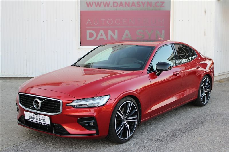 Volvo S60 2,0 T5 R-design - fotka 1 z 4