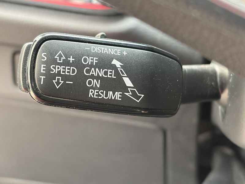 Škoda Enyaq (2021) 60, panorama, TA, ad.temp. - fotka 16 z 18
