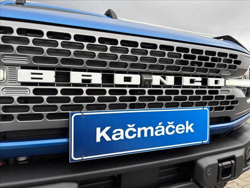 Ford Bronco (2025) 2,7 Badlands 246kW DPH - fotka 10 z 56