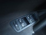 Volkswagen Golf (2019) 1.0 TSI, Tempomat - náhled 17