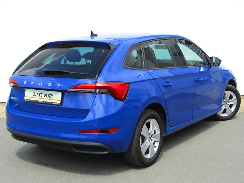 Škoda Scala (2021) 125 Let 1.0 TSI 81KW - fotka 2 z 30