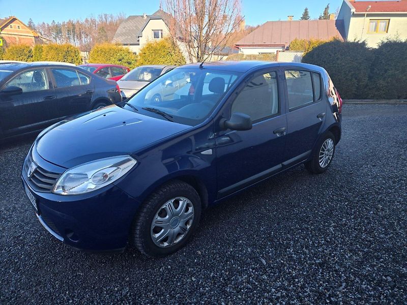 Dacia Sandero (2009) 1.4 MPI - fotka 6 z 19