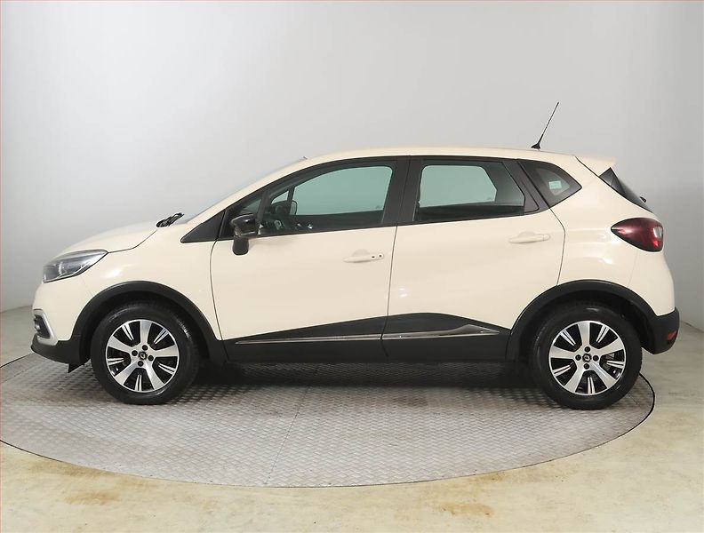 Renault Captur (2018) 1.2 TCe, Automat, Serv.kniha - fotka 3 z 22
