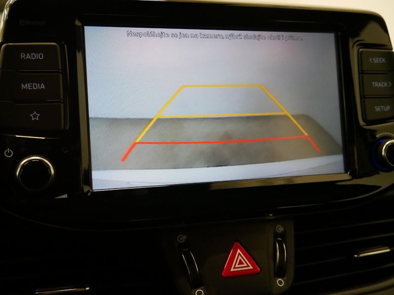 Hyundai i30 - fotka 21 z 26