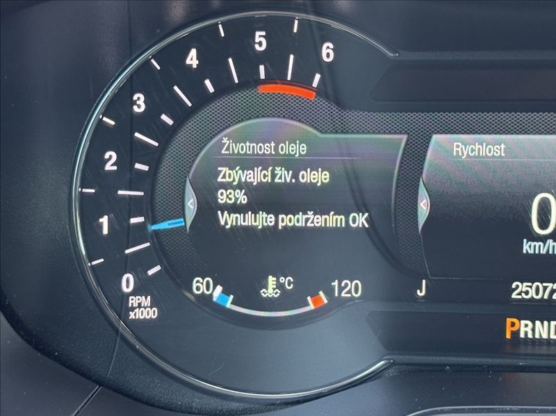 Ford Mondeo 2,0 TDCi TITANIUM tažné ČR - fotka 29 z 50