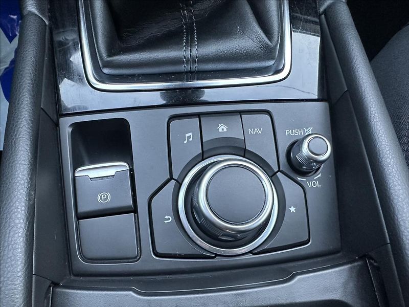 Mazda 3 2,0 EXCLUSIVE G120 - fotka 18 z 26
