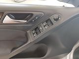 Volkswagen Golf (2010) 1,4TSI,90KW,DSG,ALU,NOVÉ ROZV. - náhled 18