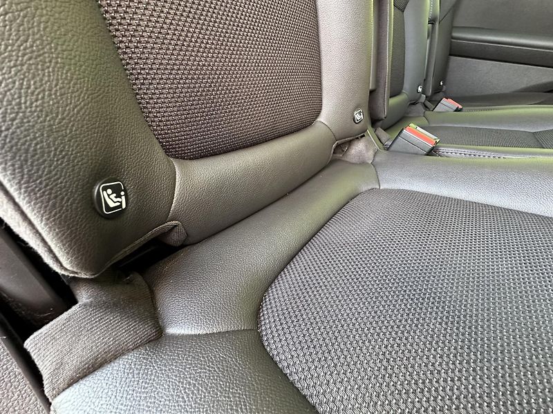 Renault Espace (2016) 1.6DCi/118Kw * 7.Míst *AUTOMAT - fotka 30 z 43