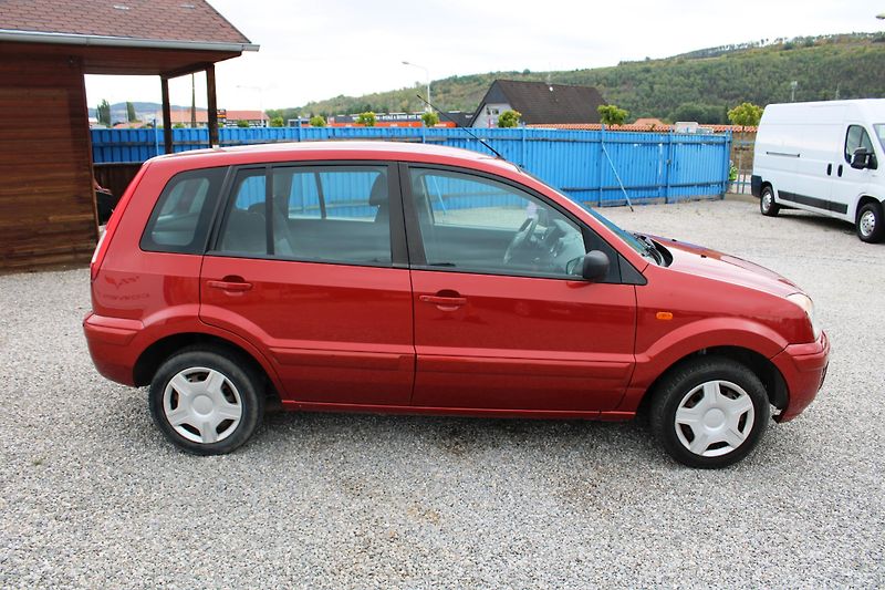 Ford Fusion (2010) 1,4i KLIMA VYH.SKLO SERVO ABS - fotka 8 z 16