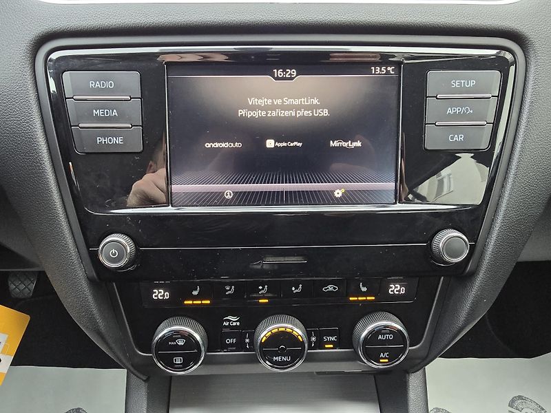 Škoda Octavia 1,6TDI STYLE LED DIGIKLIMA-DPH - fotka 16 z 33