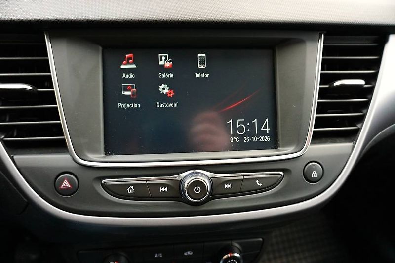 Opel Crossland X (2021) 1,2i 61 kW - fotka 31 z 43