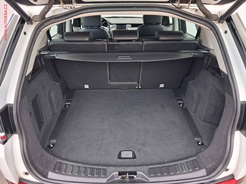 Land Rover Discovery Sport (2017) 2.0 TD4 4x4, 2.maj,ČR, AT - fotka 7 z 16