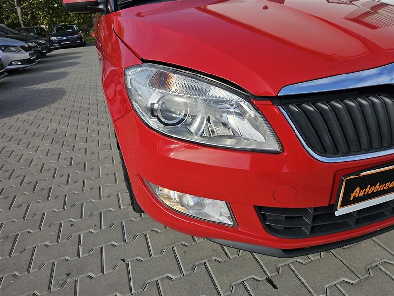 Škoda Fabia II 1,2TSi 63 KW Fresch STK - fotka 38 z 41