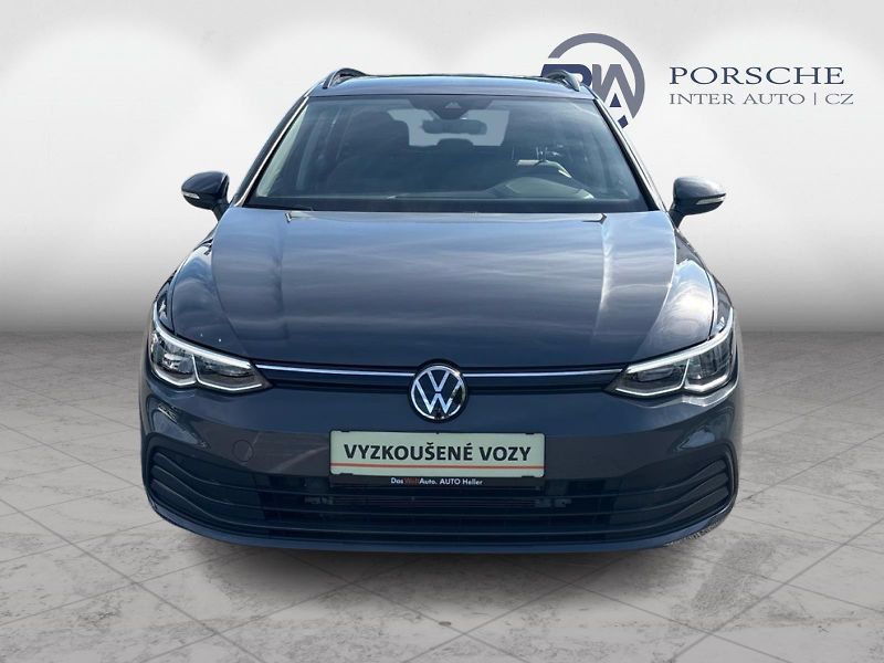 Volkswagen Golf 1.5 eTSI DSG Life 110 kW - fotka 4 z 30
