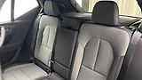 Volvo XC40 2.0 T3 AUT Momentum Pro - náhled 16