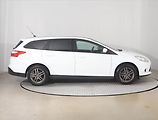 Ford Focus (2013) 1.6 TDCI, nová STK, pěkný stav - náhled 6