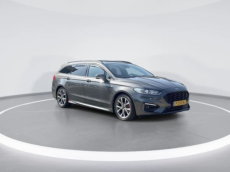 Ford Mondeo (2020) 2.0 HEV 138 kW eCVT ST-Line - fotka 2 z 19