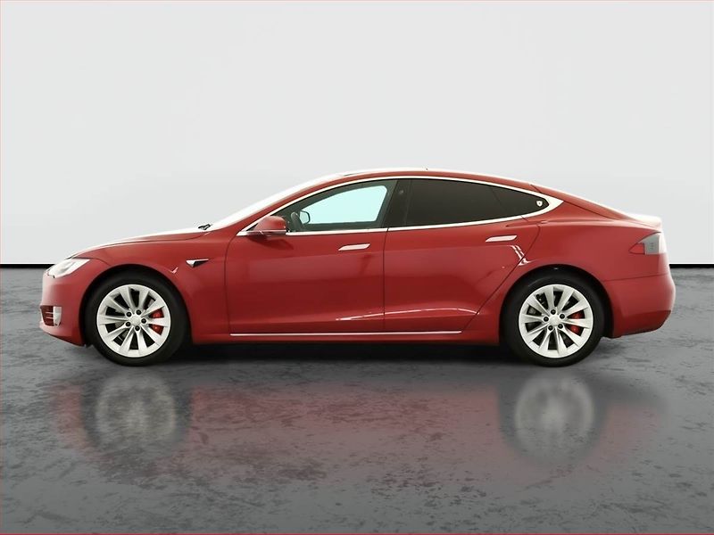 Tesla Model S (2019) P100D Ludicrous, SoH 91% - fotka 3 z 26