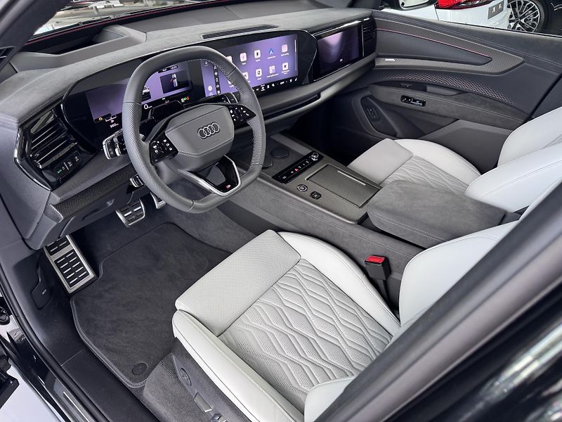 Audi Q7 Nová generace skladem - fotka 14 z 47