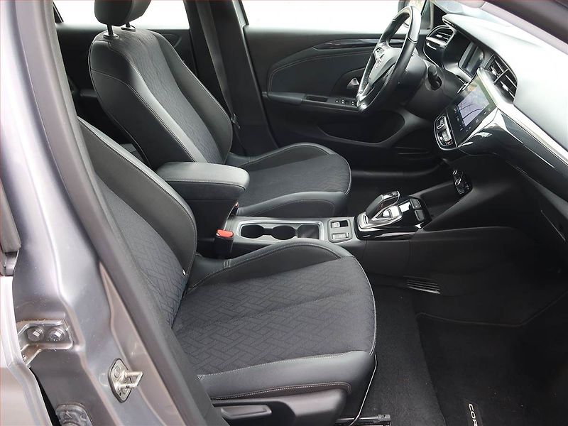 Opel Corsa (2020) Elegance 50 kWh, SoH 98% - fotka 9 z 20