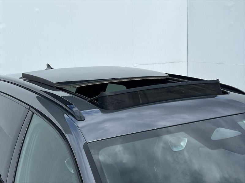 Volkswagen Passat Variant 2,0 TDi 142kW 7DSG 4Motion R-l - fotka 22 z 32