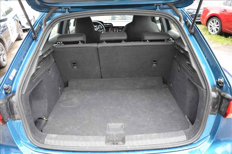 Audi A3 (2021) 1,5 SPORTBACK - fotka 16 z 16
