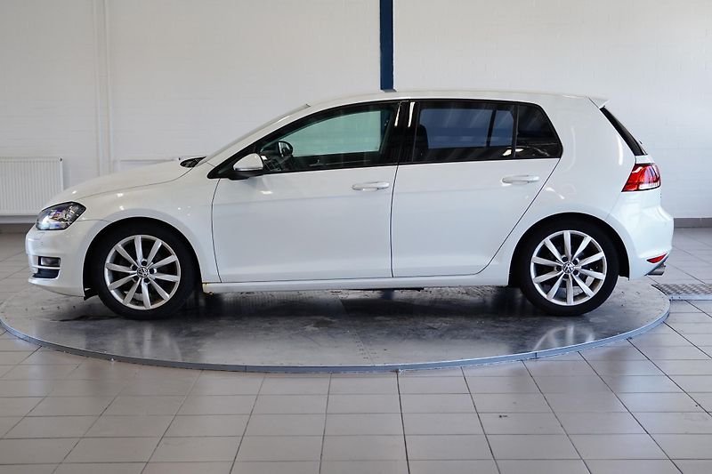 Volkswagen Golf - fotka 3 z 33