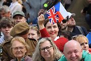 Plzní projel Konvoj svobody. Stovky kusů historické vojenské techniky v neděli projely z Bor do centra města. Ulice lemovaly tisíce diváků