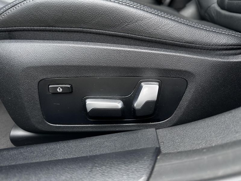 BMW Řada 4 M440i xDrive GranCoupé - fotka 26 z 29