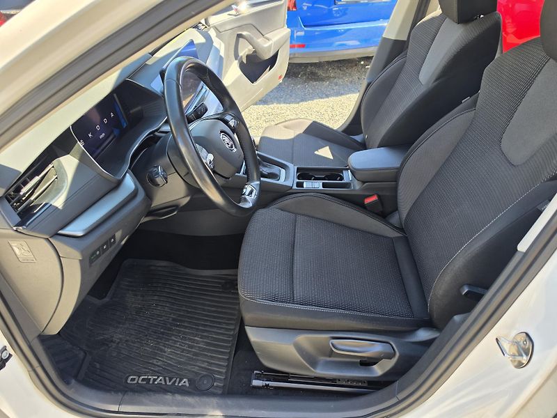 Škoda Octavia 2.0 TDI TZ - fotka 11 z 14
