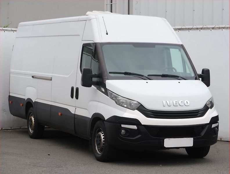 Iveco Daily (2017) 2.3 F1A, Maxi, 16m3, ČR - fotografie inzerátu