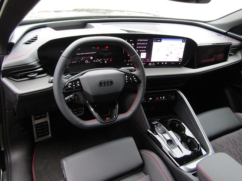 Audi Q5 (2025) 2,0 TDI quattro - fotka 5 z 30