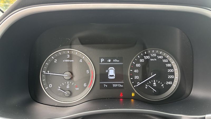 Hyundai Tucson (2020) 1,6 D HP DCT ADVENTURE - fotka 6 z 12