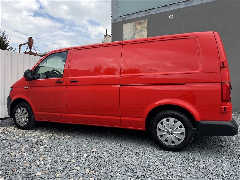 Volkswagen Transporter 2,0 TDI DSG LONG DPH 1.maj. ČR - fotka 21 z 50
