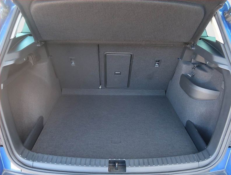 Škoda Karoq (2021) Style 2.0 TDI - fotka 13 z 15