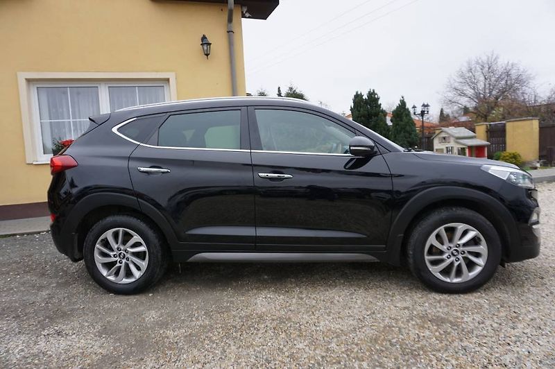 Hyundai Tucson (2016) 2,0 4X4 1,MAJ - fotka 3 z 49