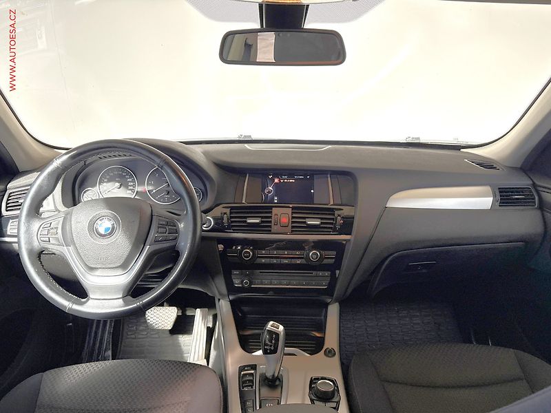 BMW X3 (2014) 2.0d xD, ČR, AT - fotka 8 z 17