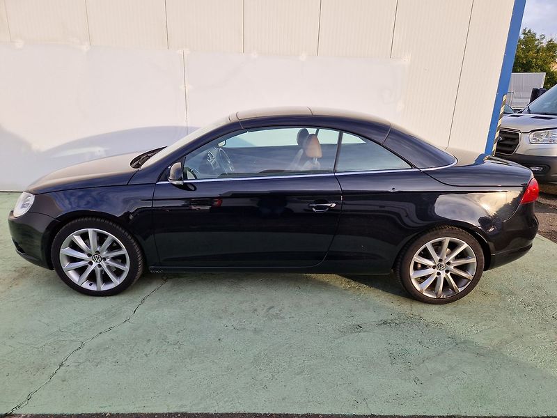 Volkswagen EOS Edition 2.0 TSI - fotka 6 z 29