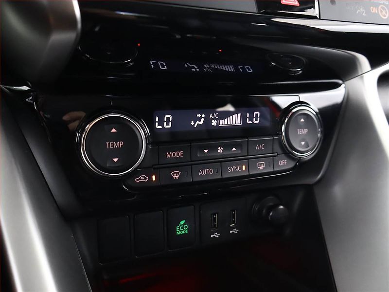 Mitsubishi Eclipse Cross (2019) 1.5 T-MIVEC, 4X4, Automat, ČR - fotka 17 z 20
