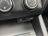 Škoda Octavia 1,6 TDi DPH KLIMA SENZORY ČR - náhled 17