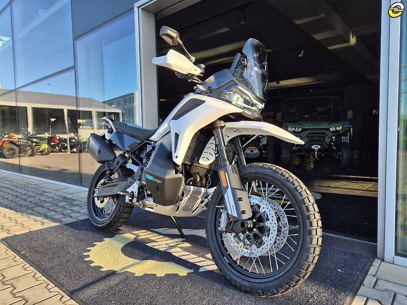 CFMOTO (2026) 1000 MT-X ADVENTURE - fotka 23 z 43